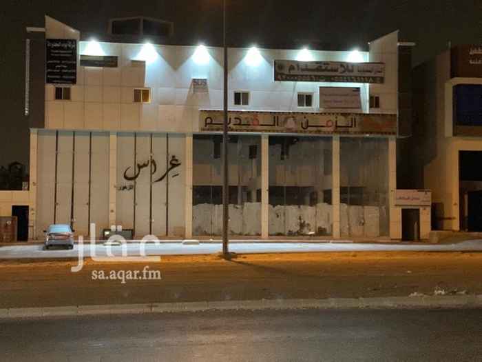 1686650 يوجد مكتب للايجار يتكون من غرفه وصاله ودورة مياه للايجار دور ثاني ويوجد مصعد في موقع مميز جداً
لتواصل
0539117717
0539116616