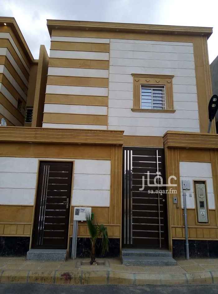 1604168 للبيع فيلا فى حى القيروان المساحه 200 م دبلكس درج صاله مكونه من الدوره الأرض إستقبال مجلس رجاله مقلط الدور الاول 4 غرف نوم واصاله عمري البناء جديده السعر مليون 50 الف حد الوجه شرقي شارع ٢٠