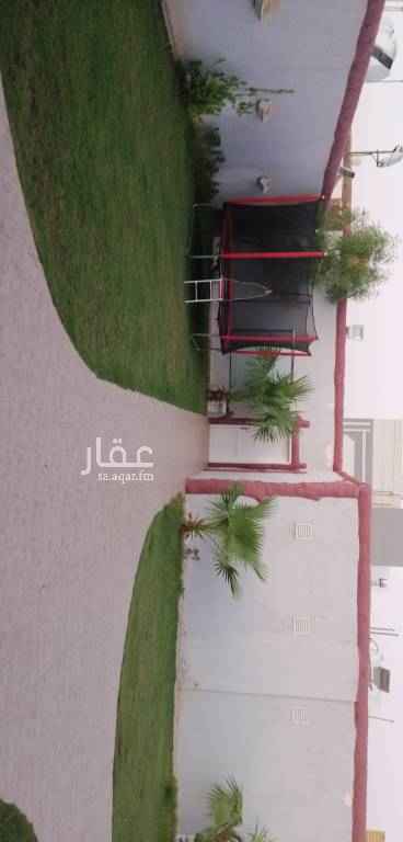 1751149 استراحة للايجار اليومي تتكون من قسمين كبيرة كل قسم يحتوي على غرفتين ومطبخ وحوش كبير مسبح للاطفال ومسبح للكبار ونطيطات للاطفال