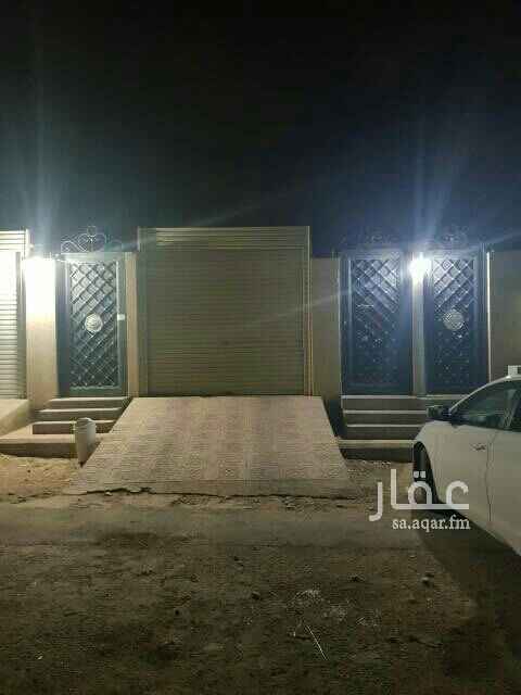 1573863 استراحه عزاب نظيفه للايجار الشهرى
تتكون من
غرف وصاله ومشب ومطبخ ودوره مياه وحوش
ومدخل سياره
السعر 1800شهرى
للإستفسار
0539524570 أبو هانى
مكتب سكن الضاحية العقاري