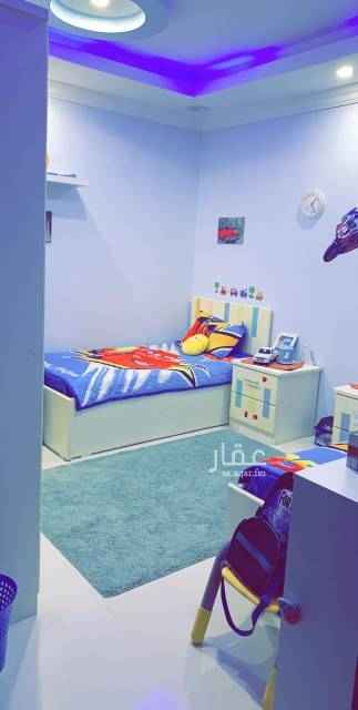 1714388 دور واحد مكون من بيت وشقتين وديوانيه بالحوش مسطح البناء للدور الواحد ٥٧٠ متر بناء شخصي