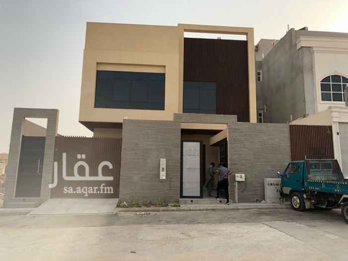 1584846 فيلا راقيه بالملقا السوم 2800000 والبيع قريب مجلس صالة طعام صالة نساء اربع غرف نوم جميعها بدورة مياه بالسطح غرفة خادمه وصاله كبيره ومكان للجلوس