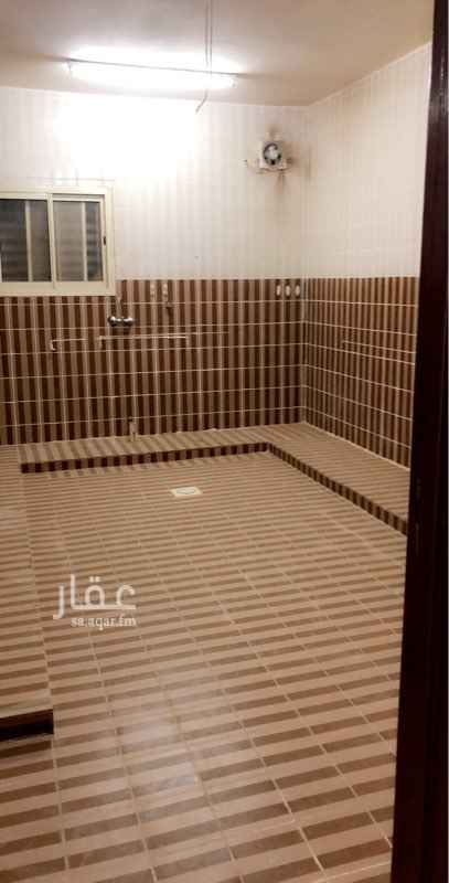 1762048 شقه نظيفه في حي الشروق مدخلين 3 غرف +وصاله +دوتين مياه + ممرات واسعه بين الغرف
كهرباء جديده بويه جديده
عداد مشترك مع شقه
شارع 30
واجهه شماليه
اجار شهوي 1000
او سنوي 11000