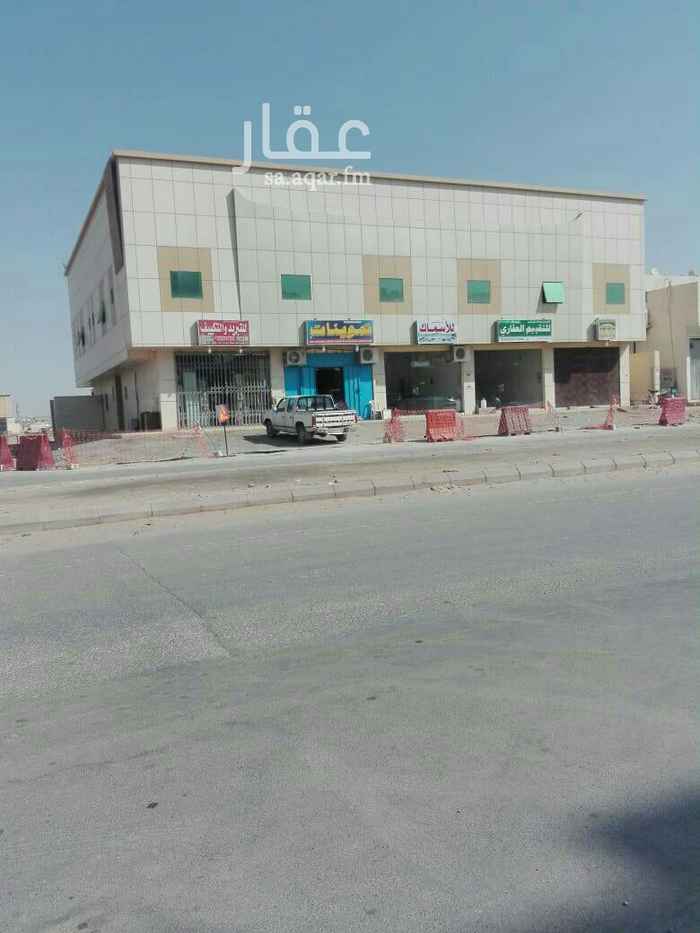 1740482 : 12شقه كل شقه ثلاث غرف وصاله خمس محلات
الشقق مؤجره ثلاث سنوات 170الف لشركه المحلات 60الف
المحلات عقود متفرقه
مضى عام من العقد عليها ثلاث مليون و500
: المساحه 960م الشارع 30جنوبى و20غربى،،، الموقع ليس دقيق