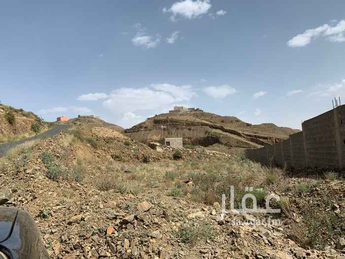 1647120 ارض في شمال مدينه ابها - ال يوسف - خلف قاعه ريناد
تقع على شارعين وممر
مقصوصه جاهزه واصل لها الاسفلت والمجاري يوجد عليها مسح كروكي لاستخراج صك من المحكمه .