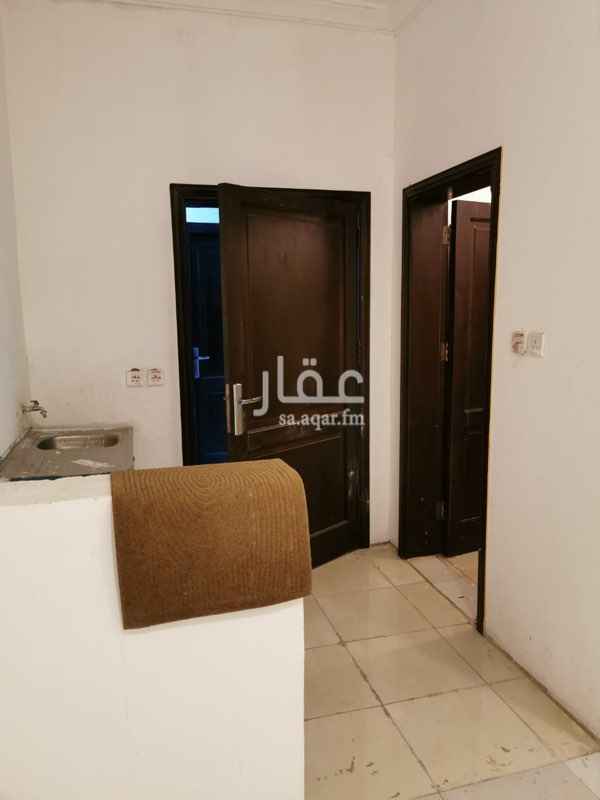 1734351 يوجد عدد 13 استديو غرفة 4*4 ومطبخ وحمام
للايجار في حي بريمان الشرقي في بداية الحي
في نفس المبنى صراف ومغسله وحلاق وصيدلية
وبجوارها سوبرماركت ومطاعم
للتفاهم الاتصال على الجوال
