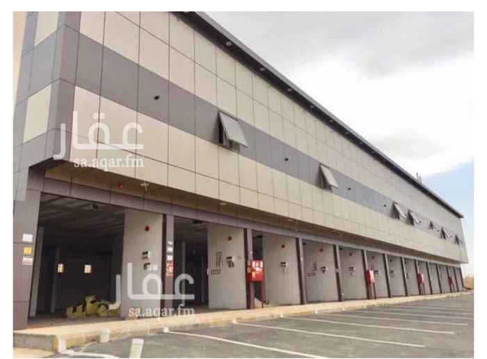 1678647 عمارة تجارية جديدة للايجار شقق عزاب بحي طويق
مساحة 1830 م
شارعين 60 م جنوبي و15 غربي
( الايجار سنوي او 6 اشهر فقط )
مكونة من 18 شقة
مدخل خاص للشقق من الشارع مباشرة
تكييف راكب
مطابخ راكبة
الصالات مفروشة كما موجود في الصورة
اسعار الايجار
———————-
غرفتين وصالة ومطبخ شقة مساحة كبيرة
ب 2500 ريال للشهر
غرفتين وصالة ومطبخ شقة مساحة ممتارة
ب2000 ريال للشهر
غرفة وصالة ومطبخ شقة مساحة جيدة
ب1500 ريال للشهر
(( الايـــجـــار 6 اشـــهـــر او ســـنـــوي فـــقـــط ))
للتواصل /
0540441857 واتساب فقط