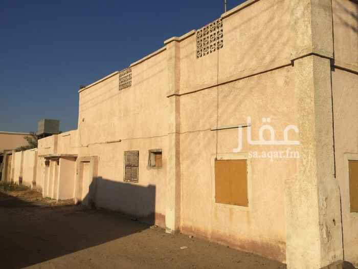 1636840 منزل شعبي يوجد به عدد ٨ غرف و٣ صالات و ٣ حمامات و ٢ مطبخ وبه عدادين كهرباء فئه ١٠٠ و ٦٠ انمبير وبصك الكتروني