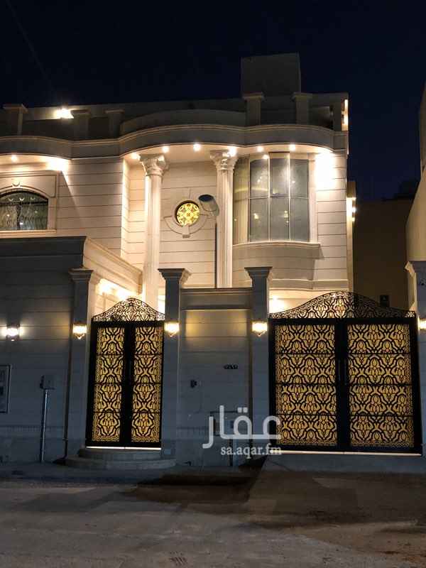 1745416 🌟🌟فرصة سكن واستثمار 🌟🌟
فله درج صالة مع شقتين
بناء شخصي
ضمان السباكة 15 سنة
ارض مستوية وفي مكان مرتفع
وواجهة شرقية
ثلاث عدادات كهرب منفصله
كاميرات مراقبه وكذلك نظام صوتي
الدور الارضي
ملحق+دورة مياه
مجلس كبير + مجلس صغير +دورةمياه
مقلط كبير
صالة+ مطبخ مطل + صالة طعام + دورة مياه
مجلس نساء + دورة مياه
مكان لتركيب المصعد
مطبخ + غرفة خادمة وغسيل ودورة مياه
غرفة للسايق +دورة مياه
الدور الاول
غرفة ماستر مع دورة مياه
غرفة مع دورة مياه
صالة مع اوفيس
السطح غرفة بدورة مياه ودورة مياه للسطح
شقق