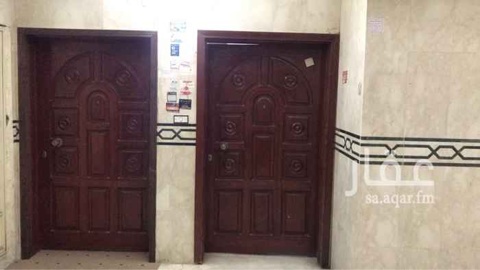 1697749 *🛑 شقة للإيجار بجدة - حي الوزيرية 🛑*
▪️عدد الغرف : 4 بما فيها (مجلس كبير)
▪️عدد دورات المياه : 3
▪️صالة
▪️مطبخ
▪️مدخلين
▪️الدور : أرضي
▪️السعر : 24,000 ريال (سنوي فقط) - دفعتين كل ٦ اشهر
▪️الموقع : جدة - حي الوزيرية - بجوار جامع التقوى (goo.gl/maps/CXNsczezYMLPmM449)
📱للمفاهمة والإستفسار : عبدالله الغامدي
جوال : 0557711959
