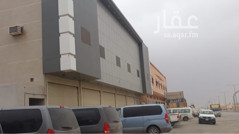 1647571 عمارة سكنية شقق مساحة 900 متر
7 شقق كبيرة
5 محلات
العمر سنتين تقريباً
السعر 2 مليون و 500 الف / جوال 0500886643