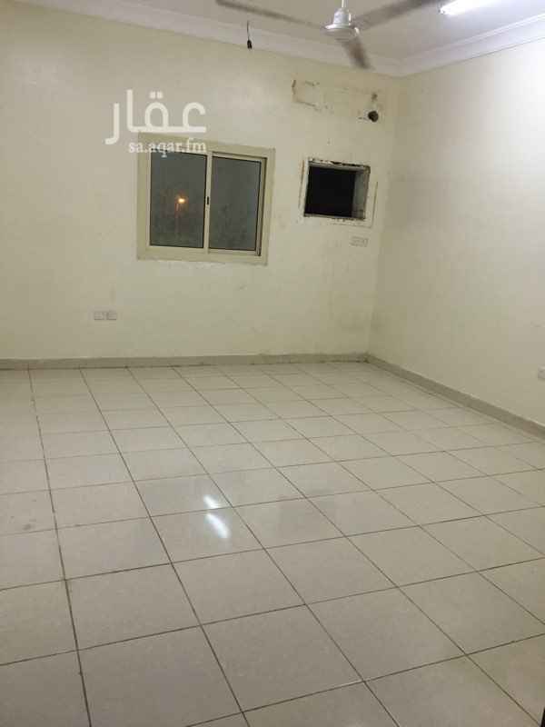 1759701 شقة غرفتين وصالة ومطبخ ودورة مياه
مع سطح خاص كبير
حي باقدو شارع مقرن
العمر ٦ سنوات
مطلوب شهري ١٥٠٠ ريال
مع الامكان سكن اعزب