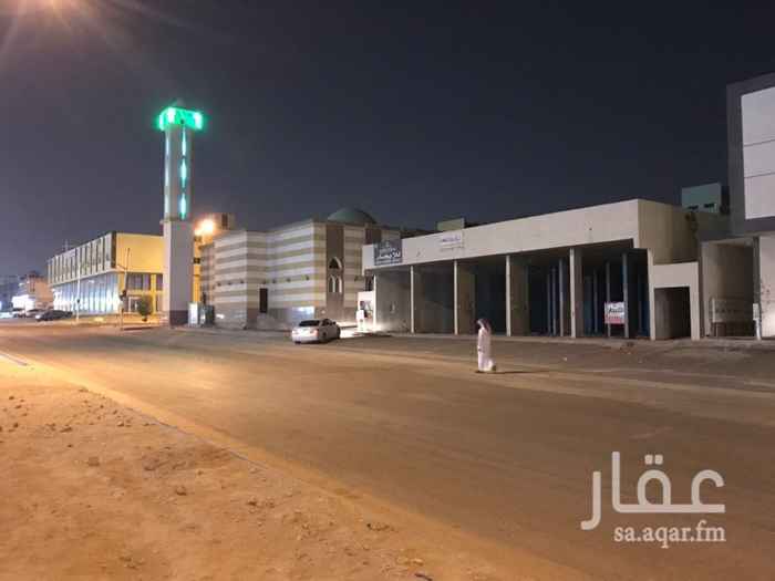 1620501 5 محلات دور واحد كل محل مساحته 104
بجوار جامع
