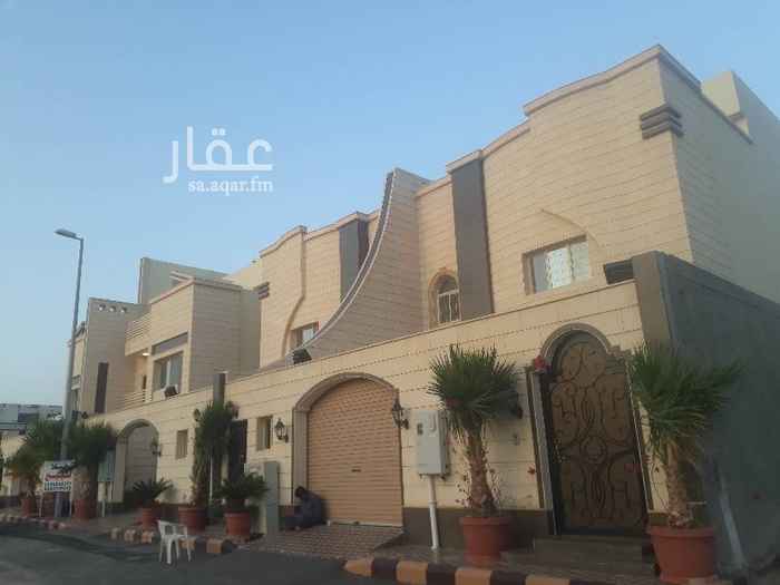 1510561 فلل راقيه على شارع ٢٥ وحديقه موقع مميز تتكون الفله من ١١غرفه و٤صالات كبيره ومطبخ كبير و٨حمام ومدخل للسيارات وقبو ومسبح كبير ومصعد وخزان كبير سعه ٤سكس وغرفه للسايق تشطيب سوبر لوكس ضمان على المباني والسباكه والكهرباء