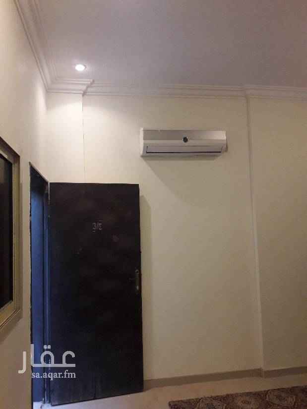 1473385 غرفه ودورة مياه للايجار ... بالدور الارضي مدخل جانبي للعماره ....راكب مكيف سبلت ... عزاب