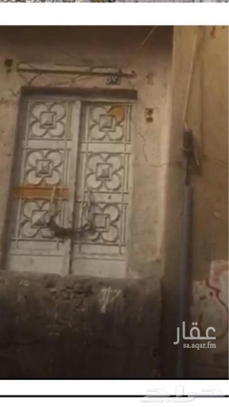 1700254 عماره مكونه من ثلات ادوار وملحق الدور الارضي مكون من غرفتين +دورتيين مياه +مطبخ +صاله عباره عن ممر الدور الاول ثلاث غرف +دورتيين مياه +مطبخ +صاله عباره عن ممر الدور الثاني ثلاث غرف +دورتيين مياه +مطبخ +صاله عباره عن ممر الدور الثالث الملحق عباره عن غرفتيين +دورتيين مياه +مطبخ +صاله.موقع عقار الهنداويه ( شارع ام القرى ) اضغط هنا
https://goo.gl/maps/NQ7EddGra7z