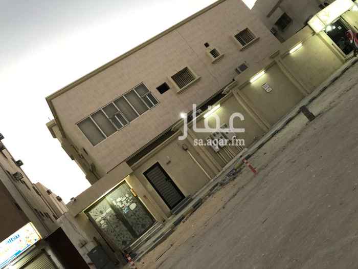 1299639 للإيجار شركات بالكامل ؛
مكونة من ٤ شقق وملحق من دورين وسطح ..
كل شقة فيها ٣ غرف نوم وصالة ومطبخ كبير ودورتين مياه
والملحق من غرفة وصالة ومطبخ ودورة مياه ..
مجددة بالكامل من أصباغ ونظافة وصيانة بالكامل ..
الايجار : بــ ١٢٠,٠٠٠ الف ريال قابل للتفاوض
والله يرزقنا وياكم ,,,