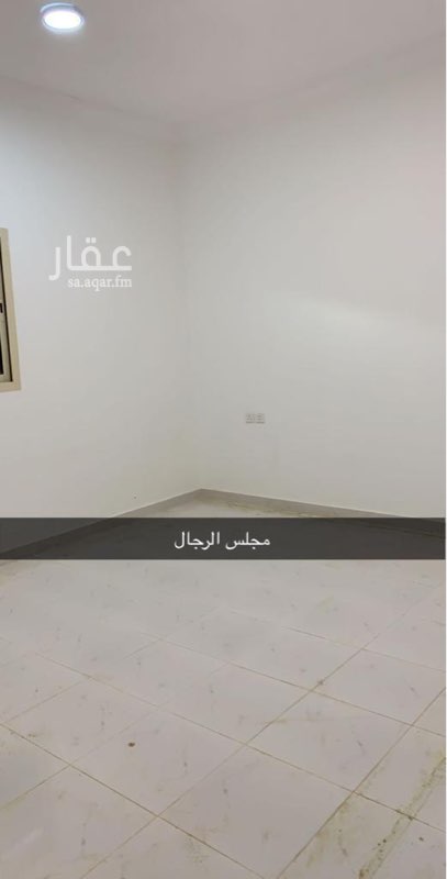 1559254 شقتين كل شقه تتكون من
مدخلين
مجلس رجال بدورة مياه منفصله
مطبخ + صالة + غرفة نوم ماستر روم + غرفة نوم ودورة مياة ..
واحده من الشقق راكب فيها مطبخ
حي الرمال - مخطط الخنيني
التواصل واتسب على رقم 0541103332 من بعد صلاة العصر الى الساعة 12 مساء
