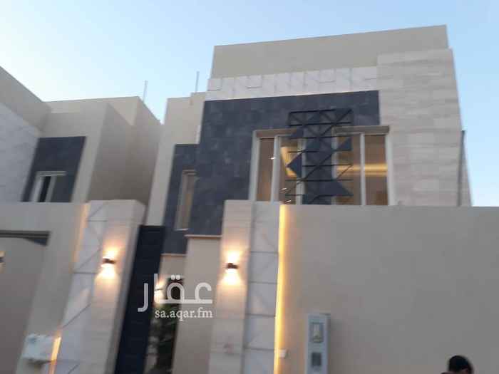 1297056 للبيع فيلا درج صالة بحطين النموذجي
المساحة 312 متر
الواجهة جنوبية شارع 15
الفيلا تتكون من الارضي
مدخل سيارة غرفة سائق مجلس رجال مقلط صالة مطبخ مجلس نساء شلال بالحوش
الأول يتكون من
4 غرف نوم عدد 2 غرفة كل غرفه بحمام غرفتين حمام مشترك
تكييف مخفي بكامل الفيلا
السطح يتكون من
غرفة خادمة غرفة غسيل صالة اللعاب سطح
حديقة بالسطح
البيع مليون 900 ألف
الموقع غير دقيق