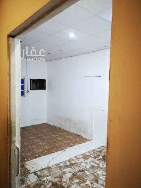 1630022 غرفه للايجار الشهري الغرفه مكونه من غرفه وحمام ومطبخ
الموقع النواريه الغربيه ايجار شهري دفعه مقدمه