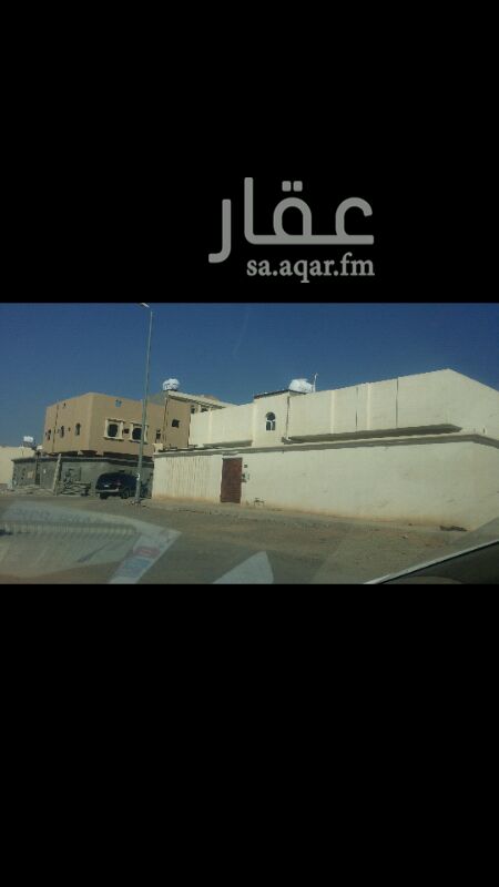 1273502 بيت محترم بناء شخصي والدليل عمره ولا زال ليس فيه عيوب مصنعيه .
الأساس قواعد على ثلاث شوارع
السعر مناسب ومن المالك مباشره