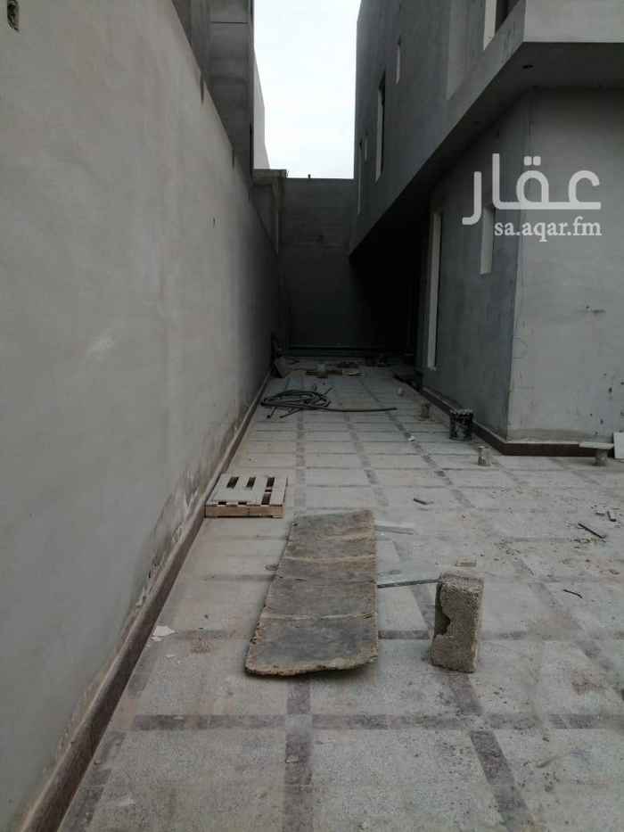 1505932 للبيع ٣ فيلل في رياض الخزامي
درج صاله فقط شغل مودرن وشخصي
شارع ٢٠ شمالي
المساحه ٤٢٨م لكل فيلا
المواصفات
الدور الارضي
استقبال بالكامل ومصعد ومسبح ٤
ومدخل سياره غرفه سائق مجلس رجال ومقلط وصاله عائليه كبيره ومستودع ومطبخ
الدور العلوى
٤ اجنحه ماستر وصاله
السطح
غرفه شغاله وغسيل
وصاله العاب وغرفتين
السعر٢ مليون و٧٠٠ الف
البيع ٢ مليون و٦٠٠ الف علي شور من المالك
مباشر من المالك