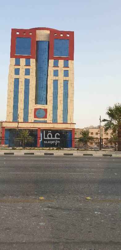 1597466 مكاتب فاخرة للايجار بموقع ممتاز بطريق الخليج مقابل مبني سنتر بوينت، اطلاله مميزة.
البرج مكون من أربعة عشر دور كل دور مكون من اربع مكاتب.
مساحه الدور ٨٠٠ متر.
تشطيب وديكورات
مصاعد متسوبيشي
مواقف خاصه لكل مكتب
استقبال
حراسة للبناية
نظافة دورية
كاميرات مراقبة
دورات مياة
مرخصه من الدفاع المدني
للتواصل 0541283222
