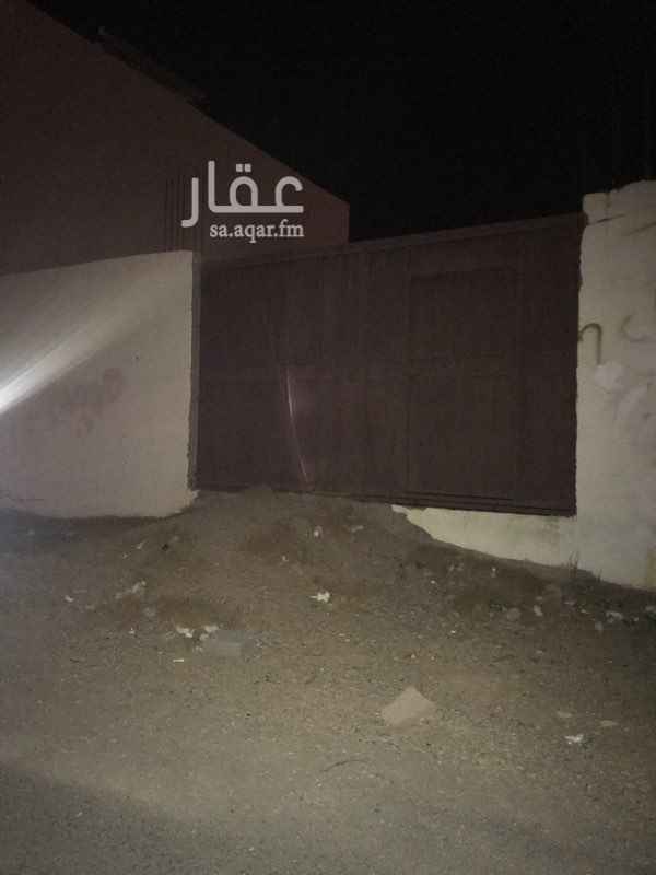 1668622 للأجار حوش على شارعين الكهرب واصل
ينفع مستودع او استراحات