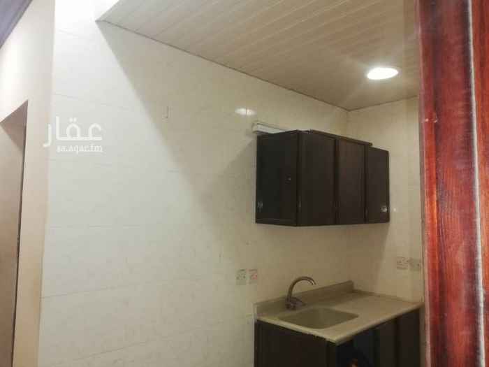 1633089 شقق عزاب غرفه مكيفه ومطبخ وحمام
الدمام حي طيبه شارع ابو عبيدة الجراح