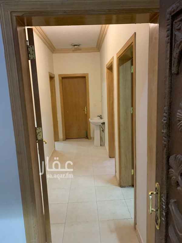 1674329 للإيجار شقه عوائل بحي الوادي مكونه من
غرفتين نوم بدون صاله ، مطبخ راكب ، بدون مكيفات
يوجد مصعد
المطلوب : 20,000
للتواصل : 0541719999 / 0559911667