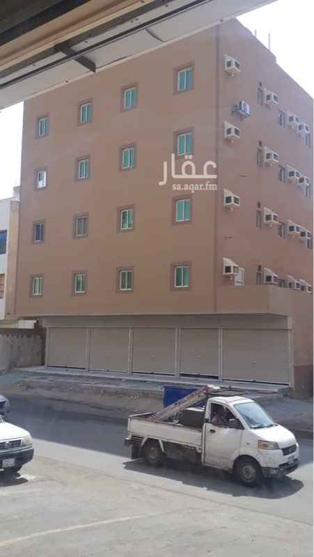 1683525 شقة من 3غرف وحمامين ومطبخ جديدة يوجد مصعد