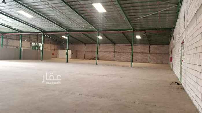 1727657 مستودع للايجار مساحة ٣١٠٠م كامل الخدمات نظيفة