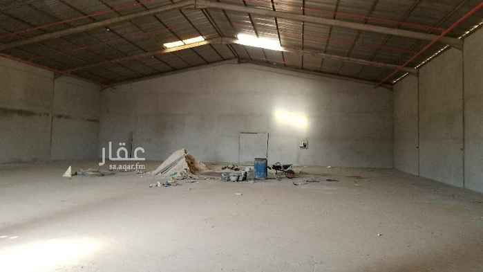 1733670 مستودع للايجار نظيف قريب من شارع ابو عبيده ابن الجراح