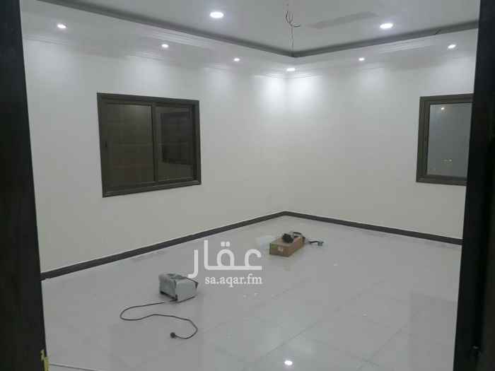 1672546 للبيع شقه في حي النور كبيره
مكونه من .....
6 غرف وصاله
مجلس رجال كبير ومقلط وصاله و4 غرف نوم منهم غرفه رئيسيه
ومطبخ مفتوح ومطبخ داخلي والمطبخ راكب مسحات كبيرة
يوجد بالعمارة مصعد
موقع ممتاز تصميم رائع جدا
عمر الشقه سنتين
السعر ...580 ألف ريال