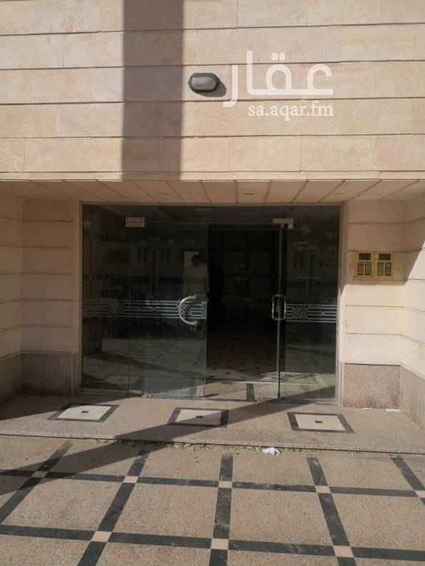 1403720 عماره للايجار بالكامل ٢٠شقه من ٣ غرف ومصعد عماره لقطه للشركات والاستثمار