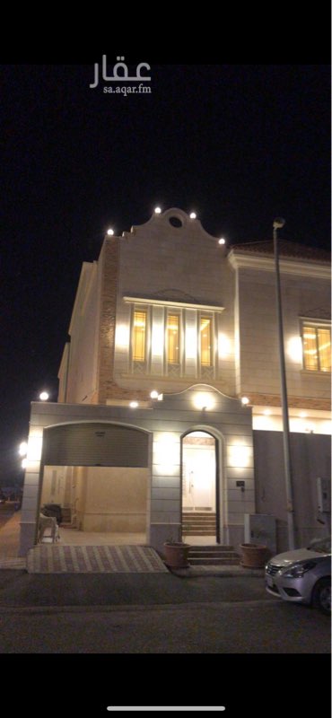 1640597 للبيع فله جديده فاخره ابحر الشماليه حي الامواج بجوار مسجد على شارعين مساحتها 375متر تفاصيلها الدور الارضي مجالس رجال وحريم وصاله ومطبخ كبير بنافعها الدور الثاني اربع غرف نوم بنافعها وصاله وسرفس والمحلق غرفتين وصاله وحمام وغرفة خادمة مع غرفة غسيل وحمام وسطوح مطلوب 2مليون