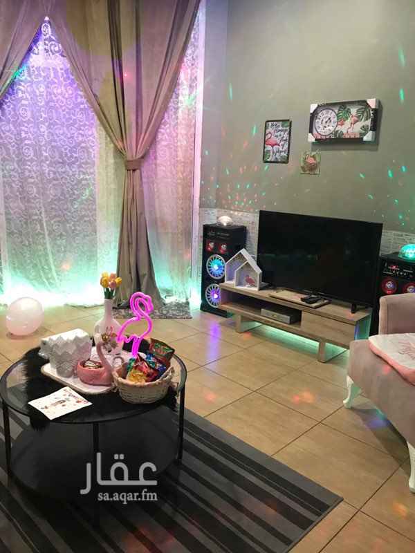 1644602 شاليه الفلامنقو في ارض السعاده ١
مكون من غرفتين وصاله ودورتين مياه ومطبخ وجلسه خارجيه مطله على المسابح والحديقه.
الصاله مجهزه بليازر وليدات وسماعات مكان جميل لاقامات حفلاتكم ومناسباتكم الصغيره بالامكان التنسيق لحفلاتكم ومناسباتكم.كما يوجد ركن كفي متكامل.
موقف مضلل مخصص لشاليه.
المنتجع مطل على البحر معى مرسي لتاجير القوارب وشاطي رملي ويوجد مسبح لرجال ومسبح للحريم واربعه للاطفال المسابح مشتركه للمنتجع كامل. كما يوجد العاب للاطفال.
حساب السناب والانستا chalat_9