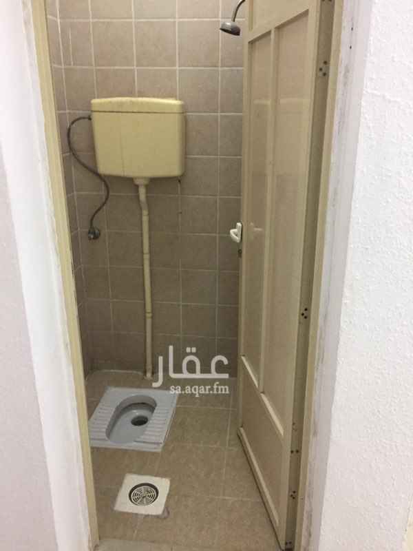 1489827 غرفتين وصاله وحمامين ومطبخ
شامل الماء والصيانه فقط
الكهرب عداد خاص ب كل شقة
شارع 20 تقاطع رابغ الرجاء التواصل واتساب لارسال موقع المكتب