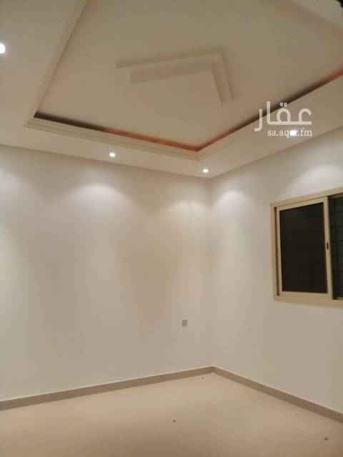 1555480 شقه للبيع في حي الياسمين مربع 16
٣غرف نوم ٣دورات مياه ١صاله ١مجلس مخذن حوش مطبخ راكب مكيفات راكبه