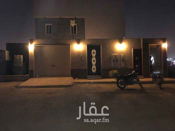 1556068 شقه من ٣ غرف ودورتنين مياه ومطبخ الشقه ممتازه
للتواصل الاتصال علي الرقم
0592883332
