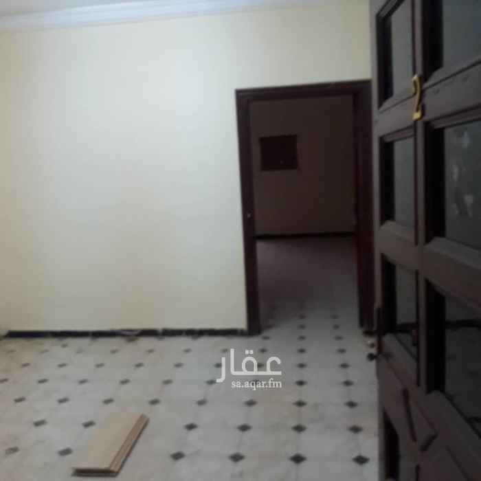 1504200 عماره للايجار بحي مشرفه مكونه من ثماني شقق من غرفتين وثلاث غرف
للايجار