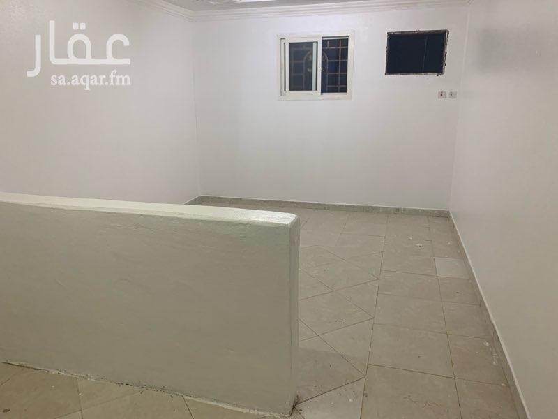 1577870 اوفس مطل على صاله وغرفه و حمام. ومطل على السطح وباب على السطح والسطح خاص ب هذا الملحق
للتواصل 0542257702