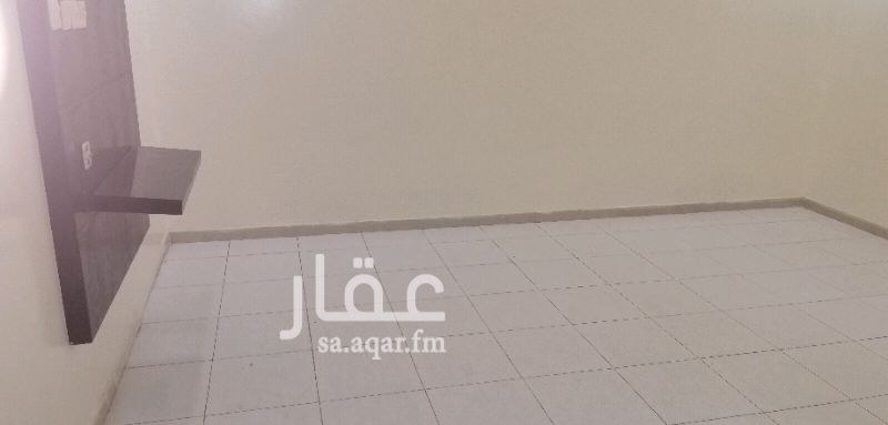 1269223 شقة عزاب فاخره غرفتين وصاله ومطبخ حمام
العقار مجدد بالكامل سوبر لوكس
مطبخ راكب ومكيفات راكبه
موقع ممتاز متوفر جميع الخدمات