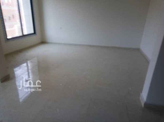 1758108 فله درج داخلي الدور الارضي مجلس ومقلط رجال وصاله ومطبخ ومجلس حريم و2دورات مياه
الدور الاول 4غرف نوم وصاله ومطبخ و3دورات مياه
الملحق 2غرف نوم وصاله وسرفس و1 دوراه مياه
