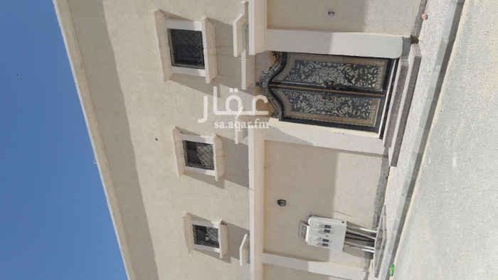 1511863 دور وثلاث شقق الدور مجلس ومقلط وغرفة حريم و٤ غرف نوم وصاله كبيرة ٤ حمامات الشقق ٥ غرف كبيرة وثلاث حمامات لكل شقه