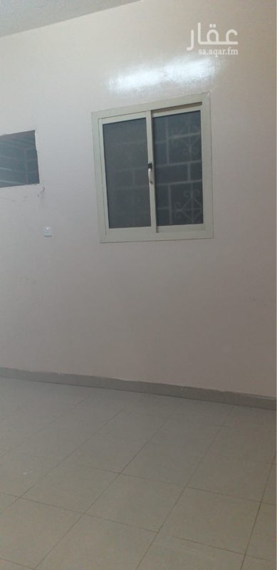 1644177 شقه في حي الفوطه في عمارة القمرا.. يوجد بها غرفتين وصاله ومطبخ ودورتين مياه..
الرجاء التواصل مع المكتب فقط
0114121971