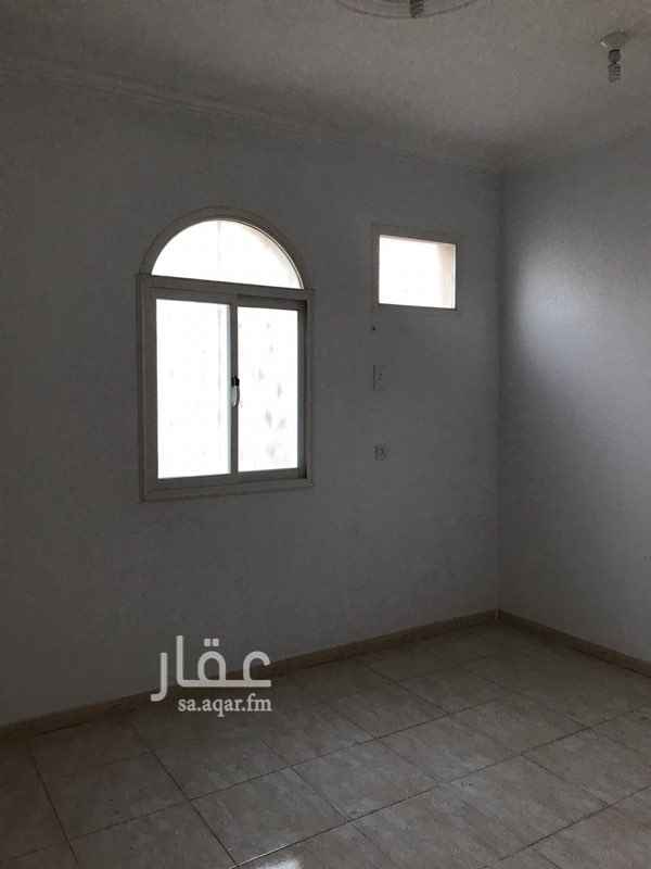 1698472 شقة دور ثاني
4 غرف
صالة
مطبخ
دورتين مياه
كهرباء مستقل
مدخل مشترك لشقتين
السعر قابل للتفاوض حسب الدفعات