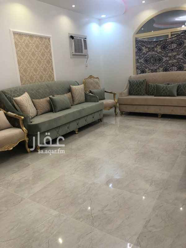 1751174 بناء شخصي وعلى الظمان نظام فله سبب البيع النقل من المنطقه االدور الاول ظيافه مجلس رجال ومقلط وغرفه نساء وصاله ومطبخ ومستودع ودورتان مياه والدور العلوي ٤غرف نوم صاله كبيره بوفيه و٣دورات مياه وملحق غرفه بحمام وتواصل اتصال على هالرقم ٠٥٥٠٠٨٢٢٣٨