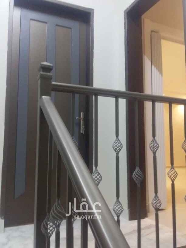 1507522 شقه فاخره للاجار بفله فى حي الياسمين دور ثالث مكيفات ومطبخ راكب غرفتين نوم ومجلس وصاله وحمامين السعر ٣٥الف
