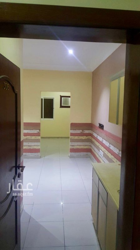1467017 غرفة ، صالة ، مطبخ ، دورة مياه
مكيفة
الكهرباء والصيانة والماء مجاناً
الطرق الرئيسية (طريق الامير نايف - طريق الظهران الجبيل - طريق الملك سعود )
جميع الخدمات مجاورة للسكن
مصعد
كاميرات مراقبة
السعر: 1100 - 1300 ريال
0569662046
